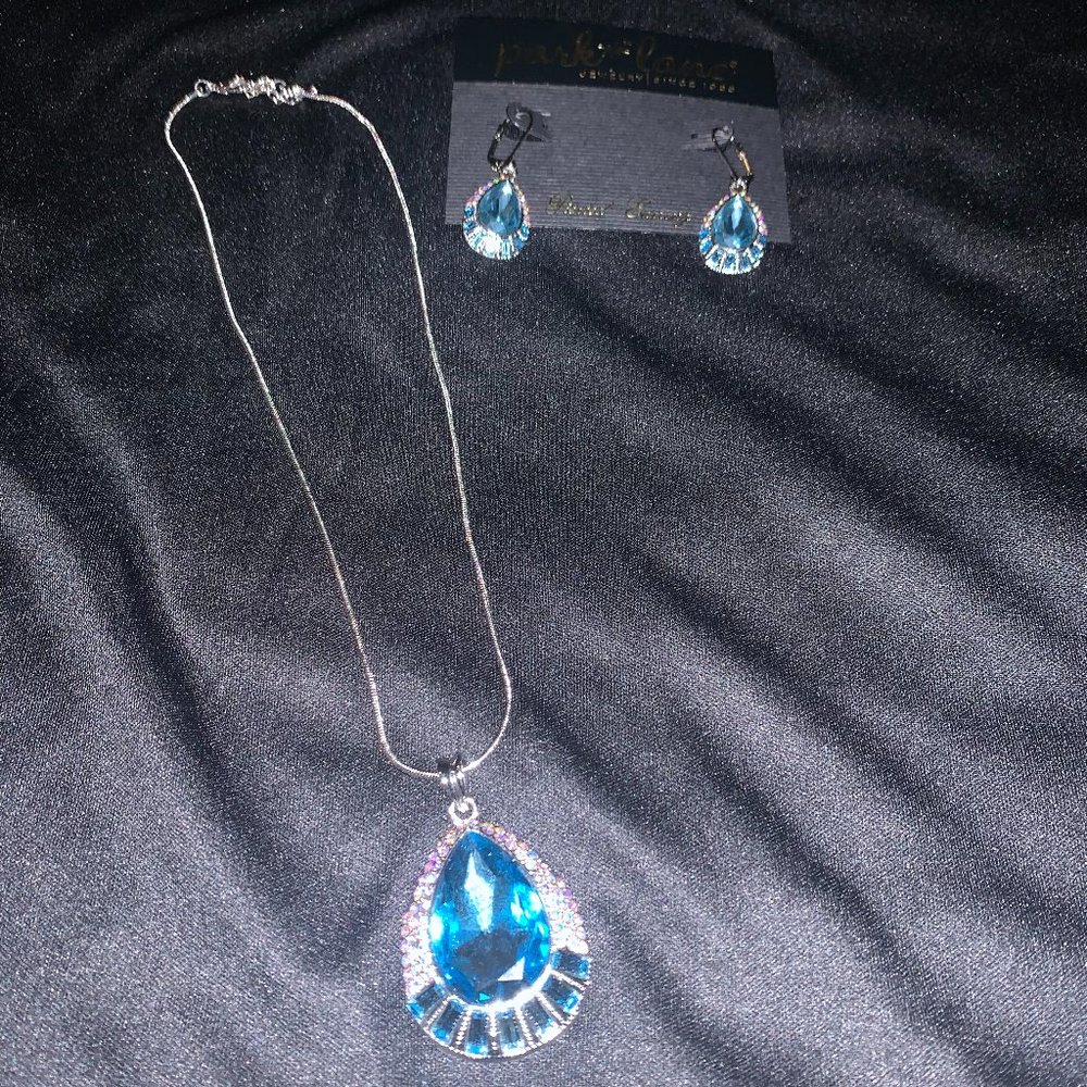 Park Lane Jewelry Hamptons Necklace and Earring Set